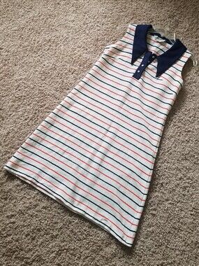 Cute Vintage Sleeveless Dress From 60s Or 70s